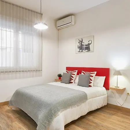 Victoria Urbanite Apartment *